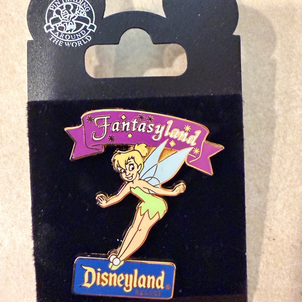 Disney Tinker Bell Fantasyland Pin NOC